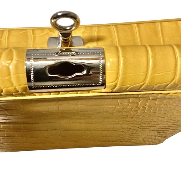 Top Handle Yellow Faux Crocodile Embossed Handbag Turn Lock Closure Like New - Picture 7 of 14